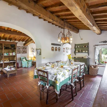 Holiday home Holiday Home Il Lamone By Interhome *