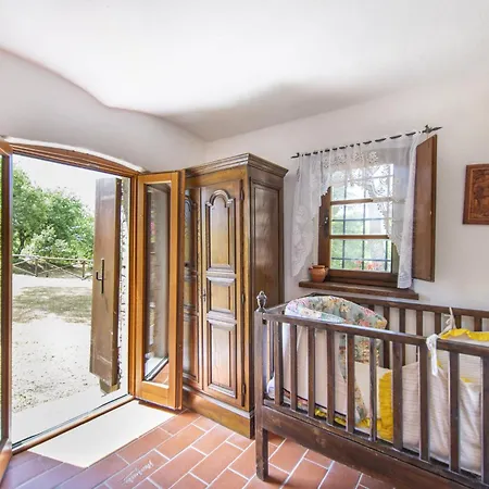 Holiday home Holiday Home Il Lamone By Interhome Ambra